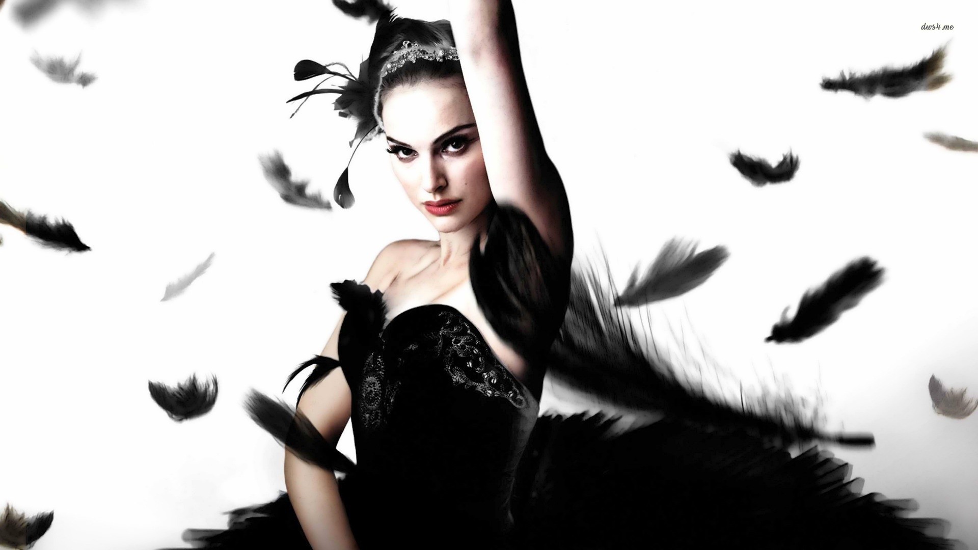 O trailer de Cisne Negro: ballet, rivalidade e delírio