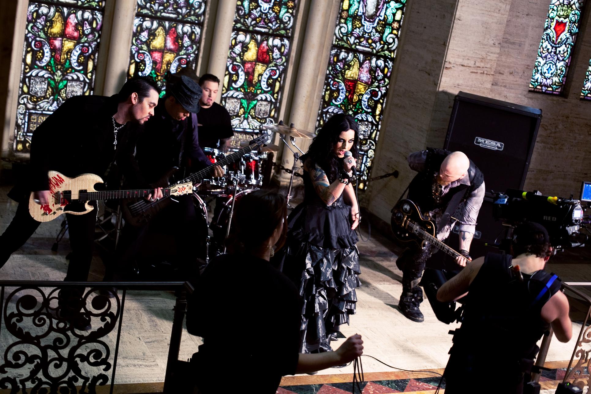 we are the fallen clipe bury me alive making off